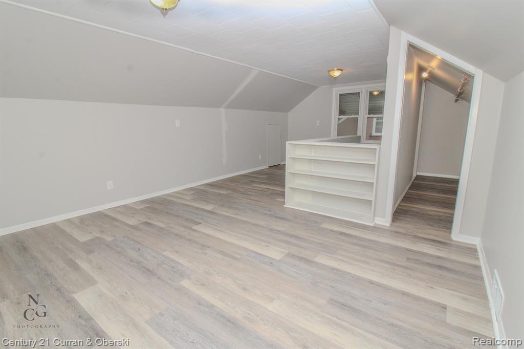 771 FARNHAM Avenue, Lincoln Park, MI 48146 — Photo 8