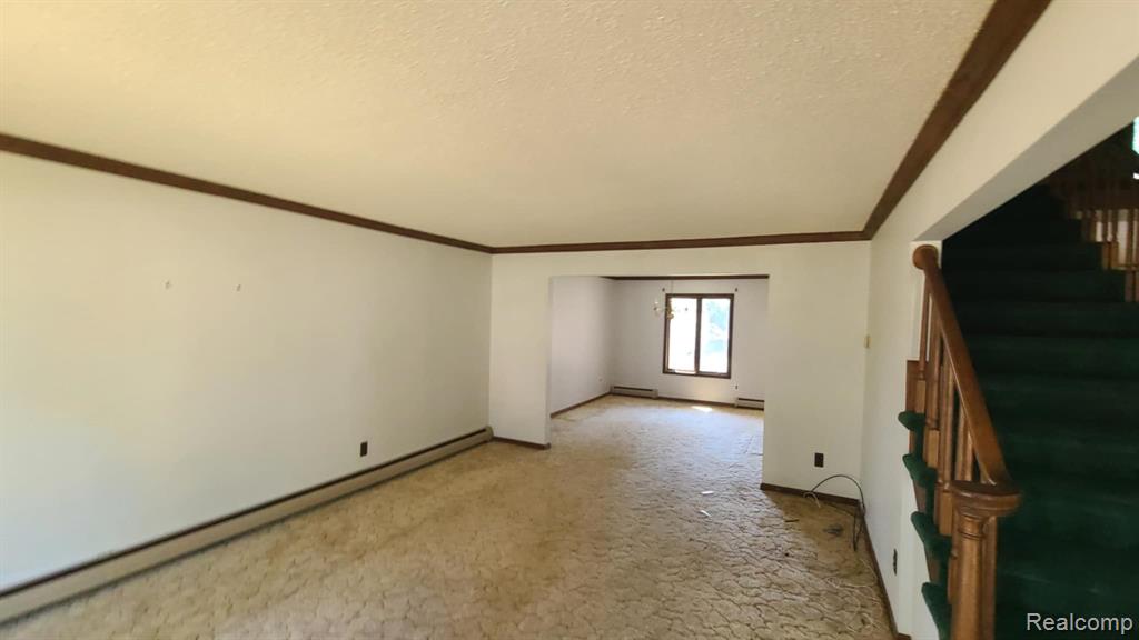 20688 Woodland Street, Harper Woods, MI 48225 — Photo 19