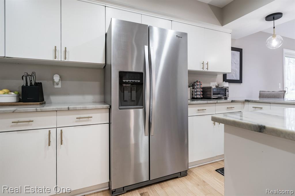 6464 Deer Ridge Drive, Clarkston, MI 48348 — Photo 17