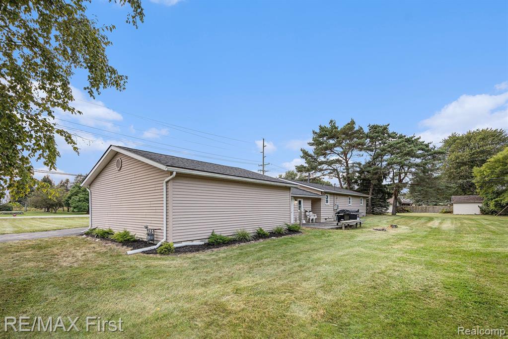 4010 PARKER Road, Fort Gratiot, MI 48059 — Photo 37
