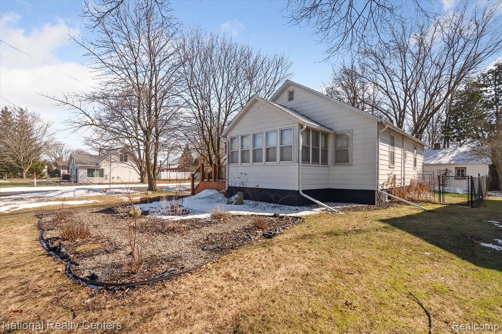 4955 WEBER Street, MI — Photo 4