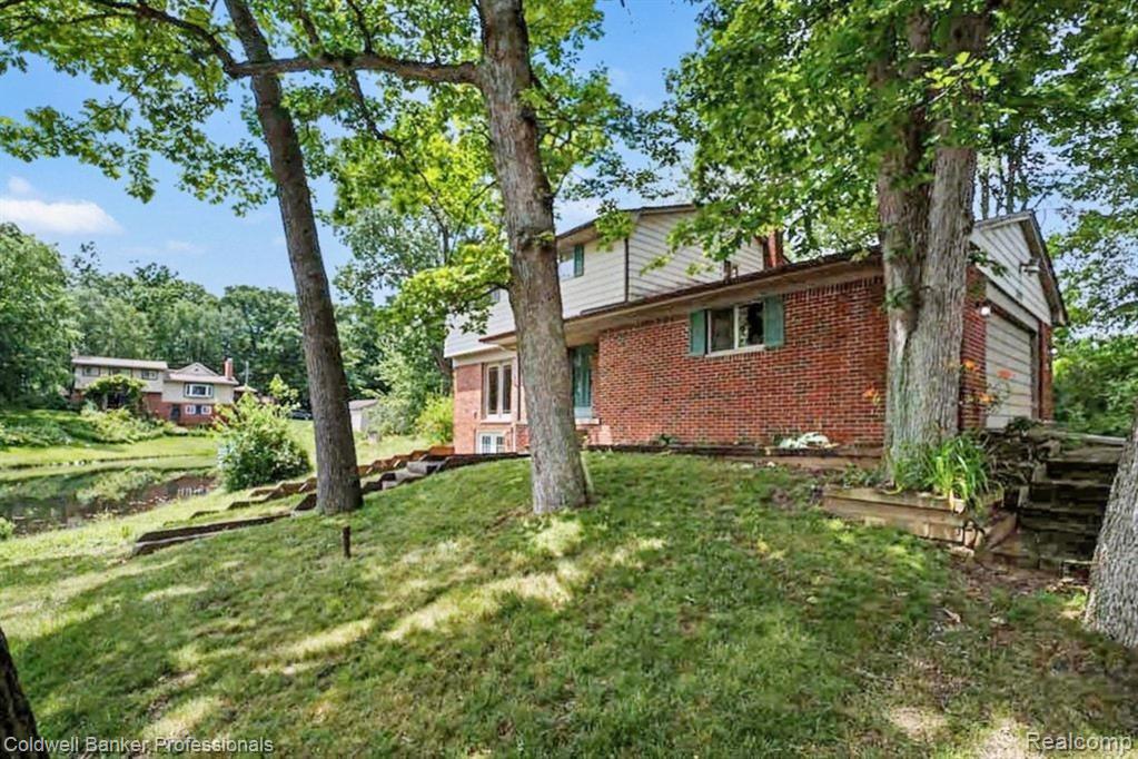 8965 Sherwood Drive, Davisburg, MI 48350 — Photo 6