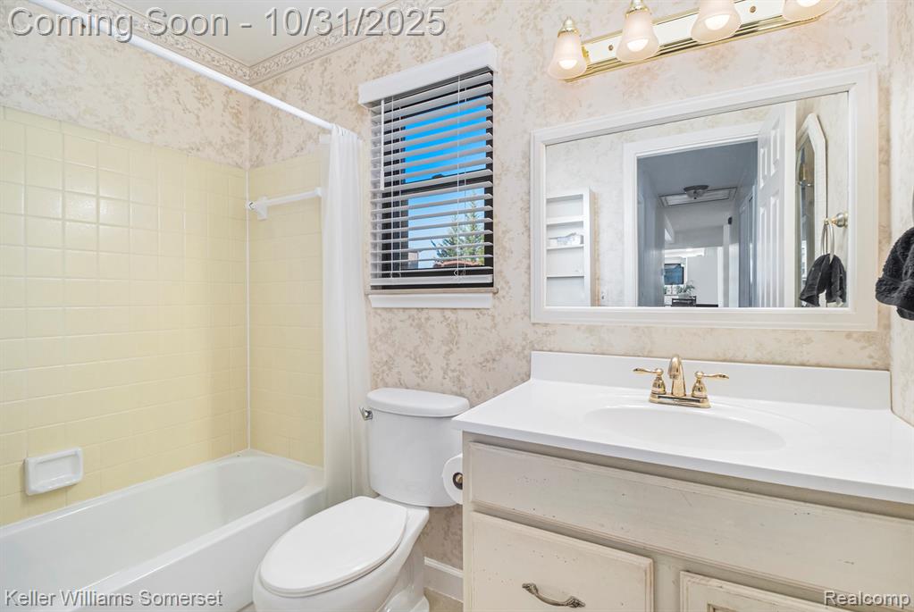 4523 Harold Drive, Troy, MI 48085 — Photo 20