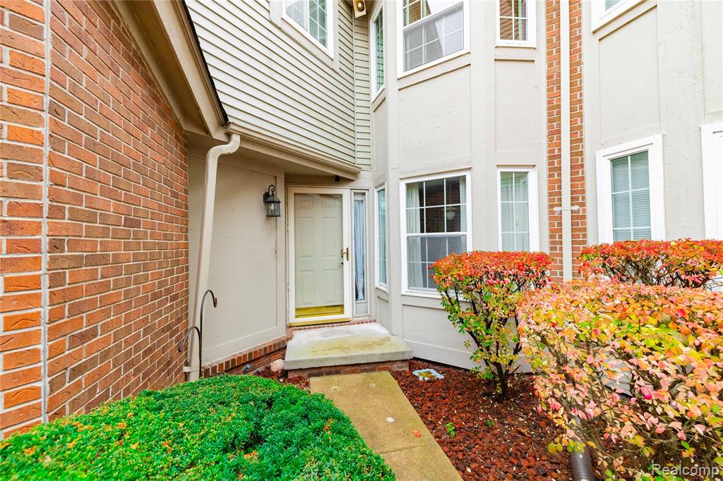 18689 Hilltop Boulevard, Riverview, MI 48193 — Photo 4