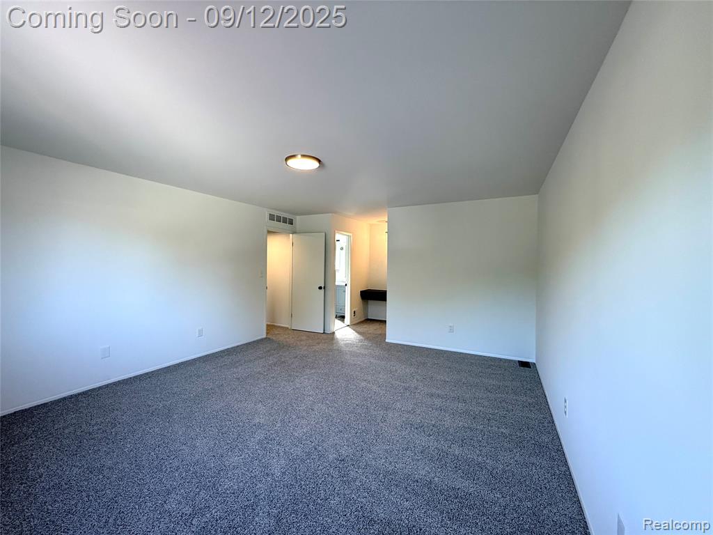4732 Ardmore Drive, Sterling Heights, MI 48310 — Photo 16