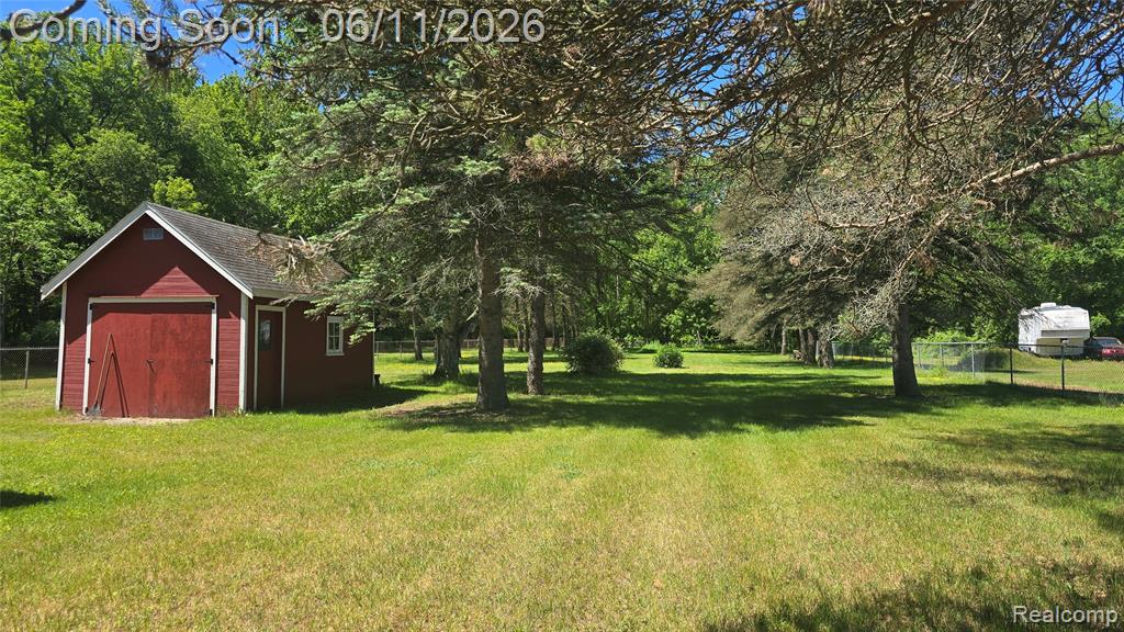 4085 Pine Grove Avenue, Fort Gratiot, MI 48059 — Photo 23