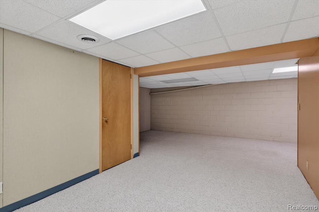 28501 Pontiac Trail, South Lyon, MI 48178 — Photo 18