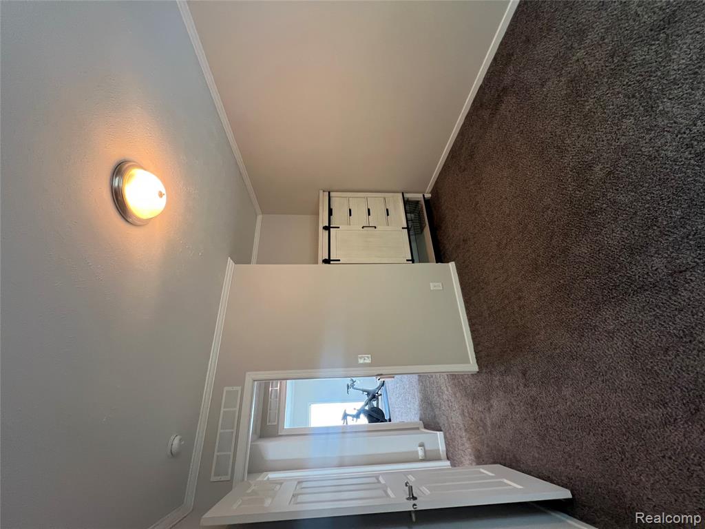 5201 Millstone, Milford, MI 48380 — Photo 32