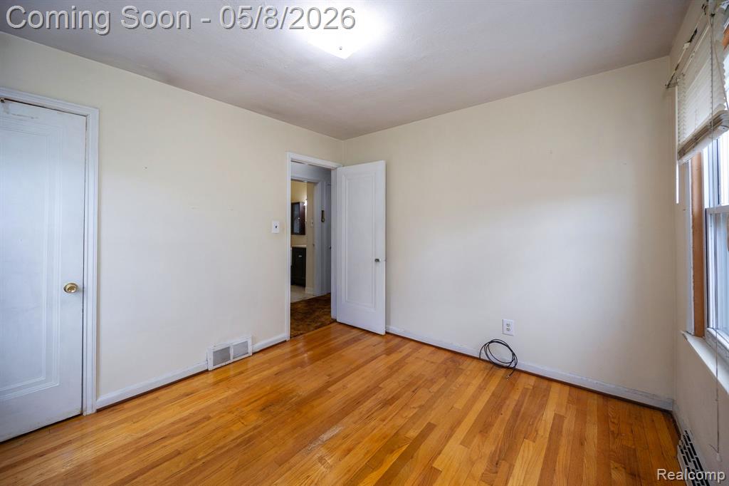 6785 Pelham Road, Allen Park, MI 48101 — Photo 15