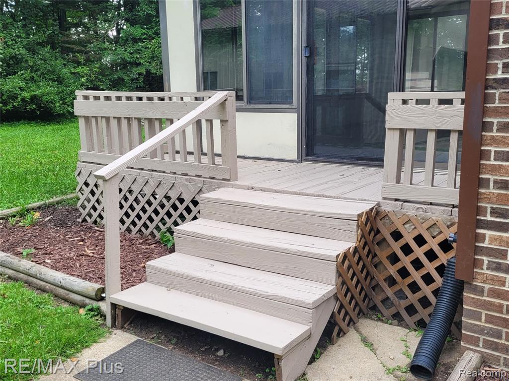 2047 Hickory Drive, Lapeer, MI 48446 — Photo 46