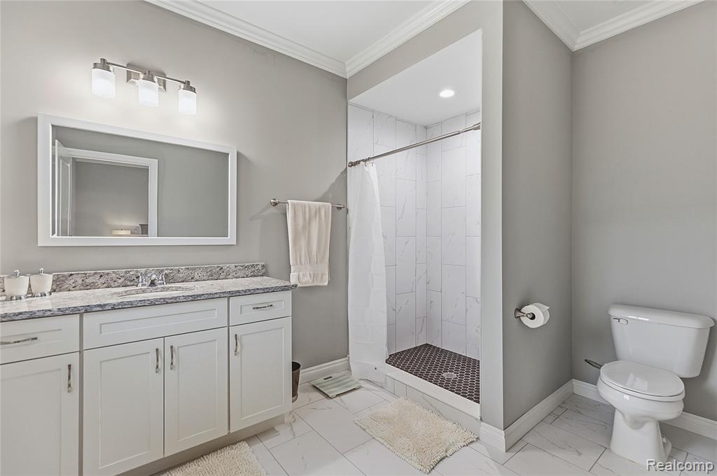 38557 Mountain Ash Court, Clinton Twp, MI 48036 — Photo 19