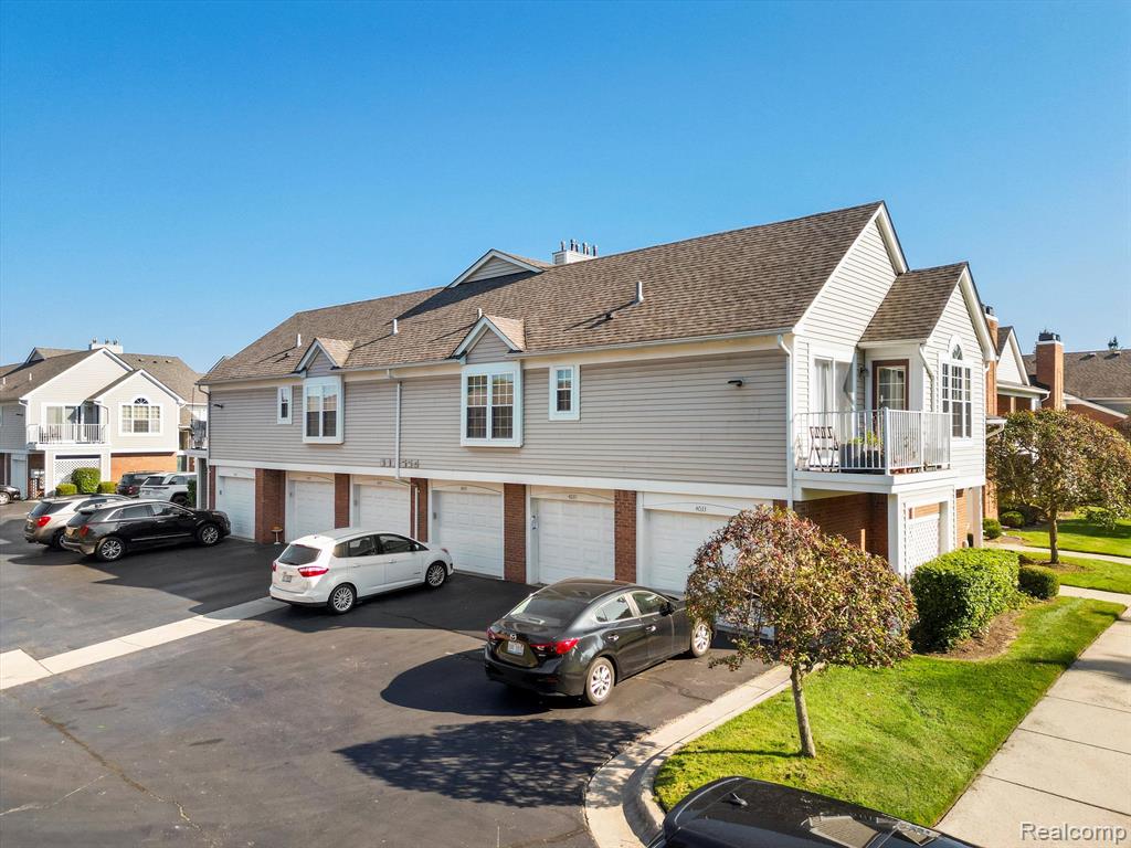 4043 BERKSHIRE Drive, Sterling Heights, MI 48314 — Photo 6