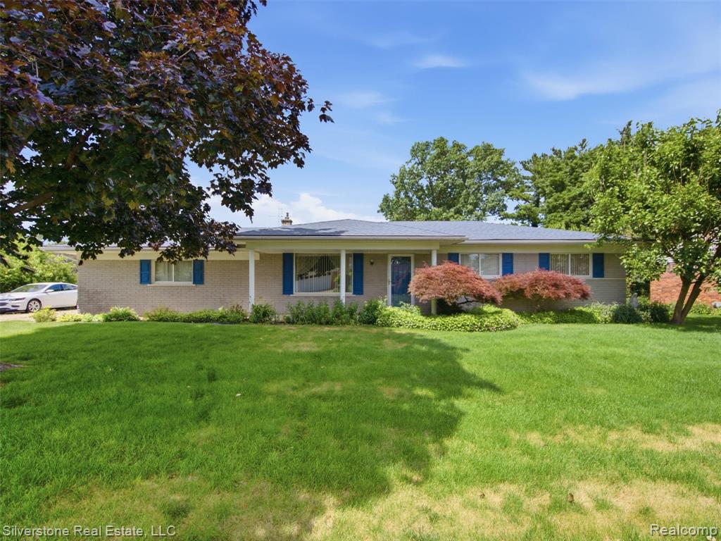 50628 Linda Lane, Utica, MI 48317 — front exterior