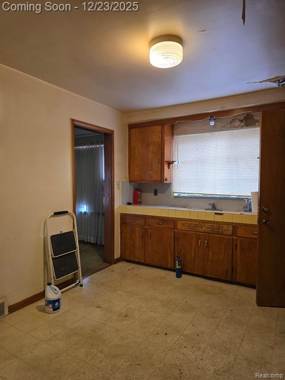 19155 Ryan Road, Detroit, MI 48234 — Photo 6
