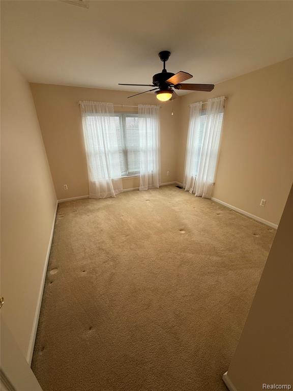 21629 Knights Lane, Trenton, MI 48183 — Photo 39