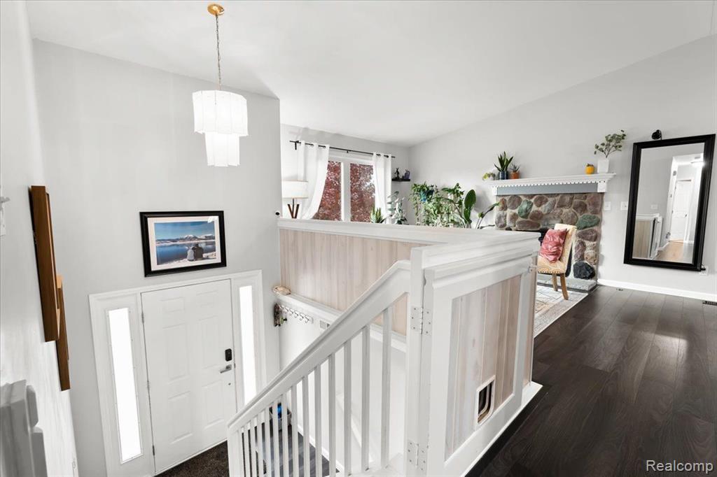 7247 SPY GLASS Lane, Ypsilanti, MI 48197 — Photo 9