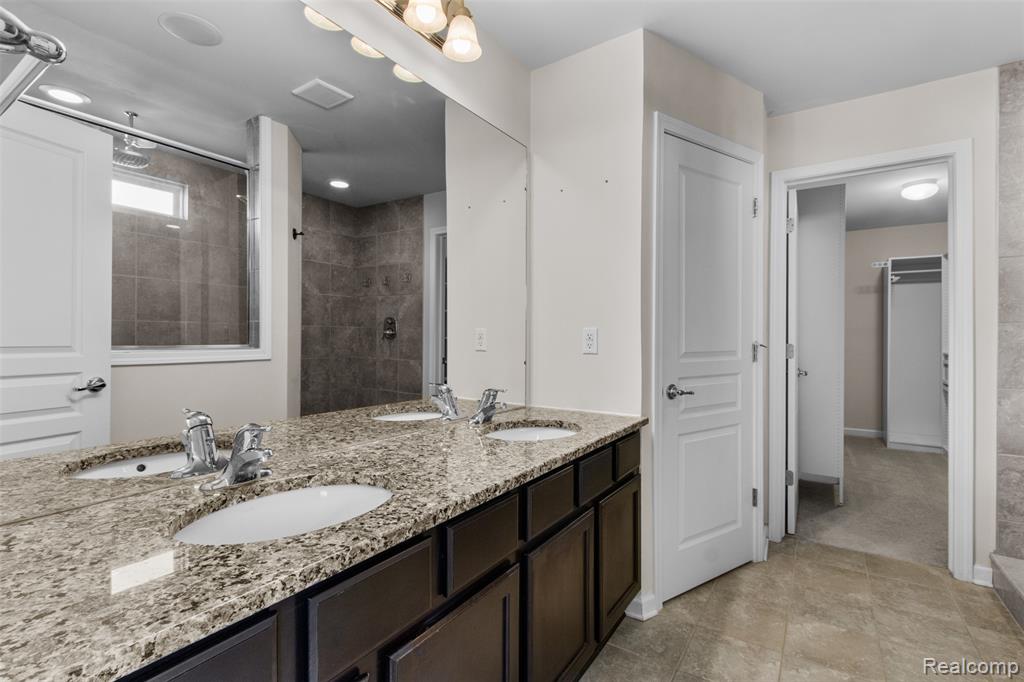 57570 Village Drive, New Hudson, MI 48165 — Photo 26