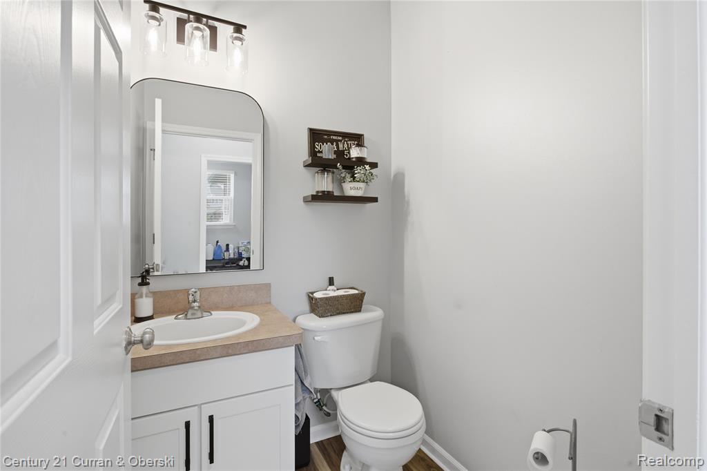 23537 Crescent Ridge Drive, New Boston, MI 48164 — Photo 10