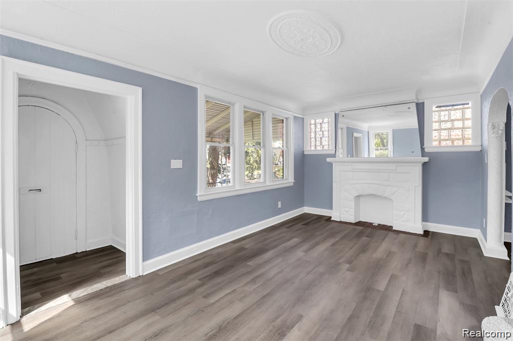 16588 Woodingham Drive - Photo 2