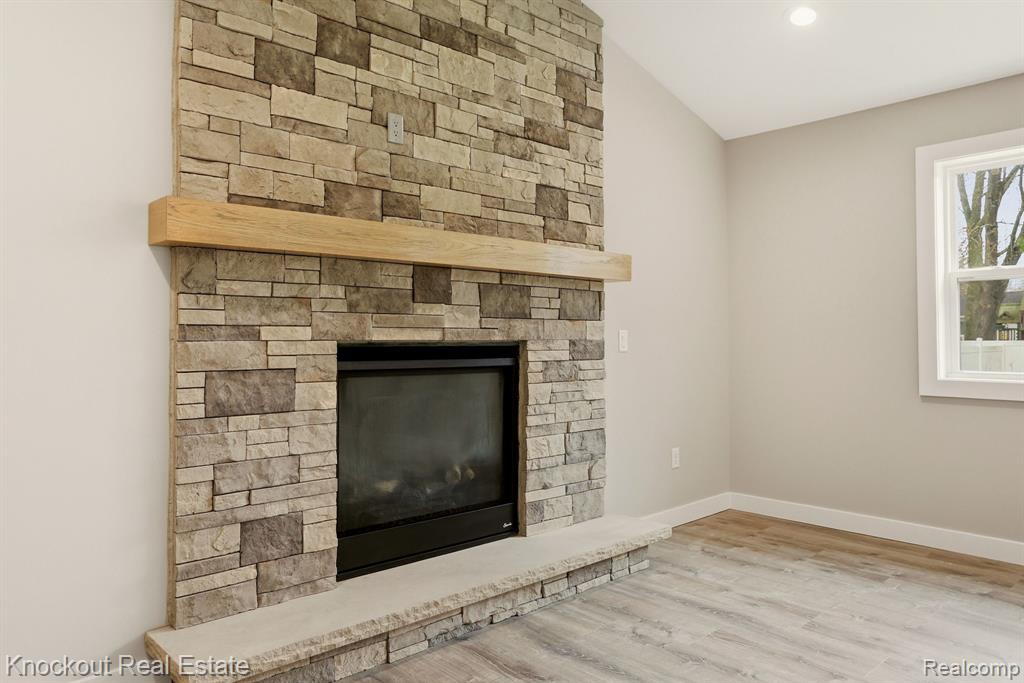 12095 Country Run Drive, Birch Run, MI 48415 — Photo 14