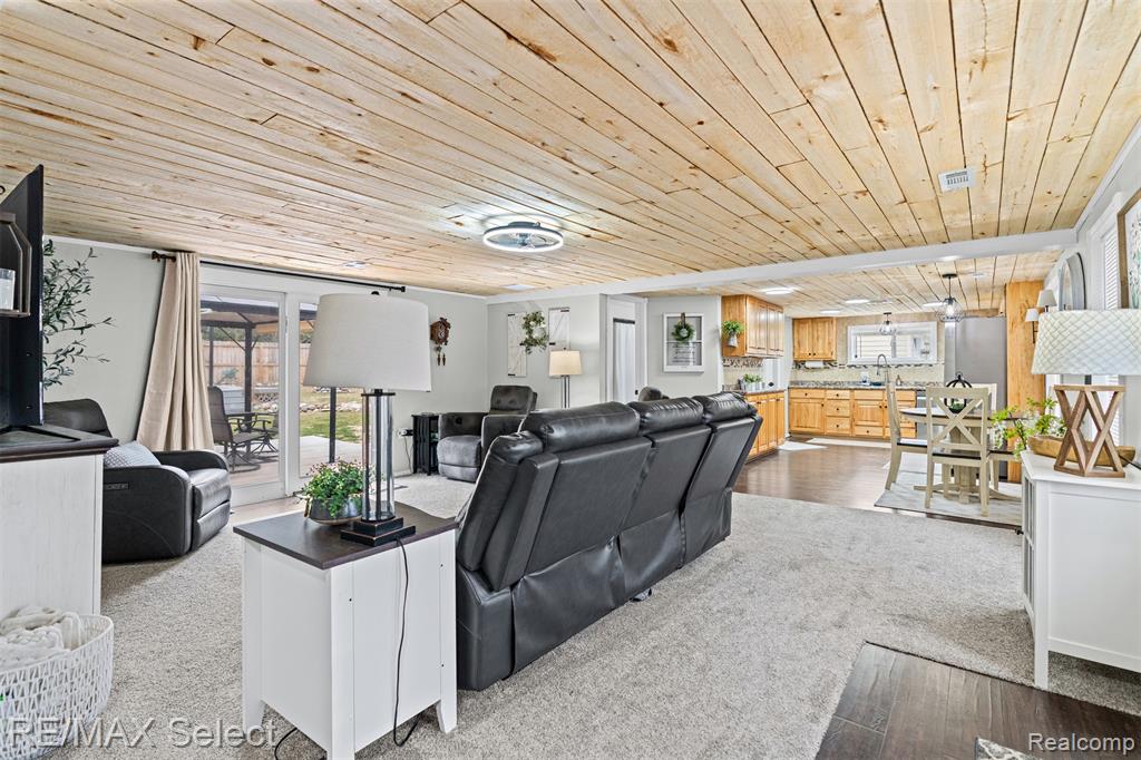 1652 Higgins Road, St. Helen, MI 48656 — Photo 33