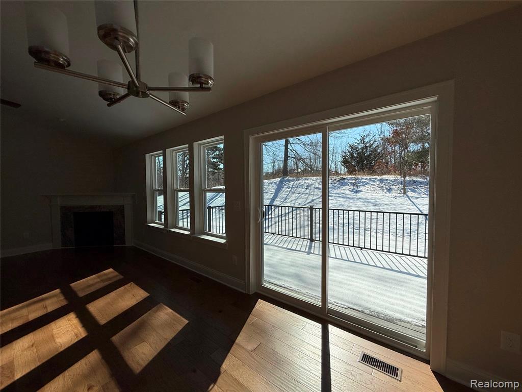 315 Canyon Creek Court, 27, Howell, MI 48843 — Photo 10