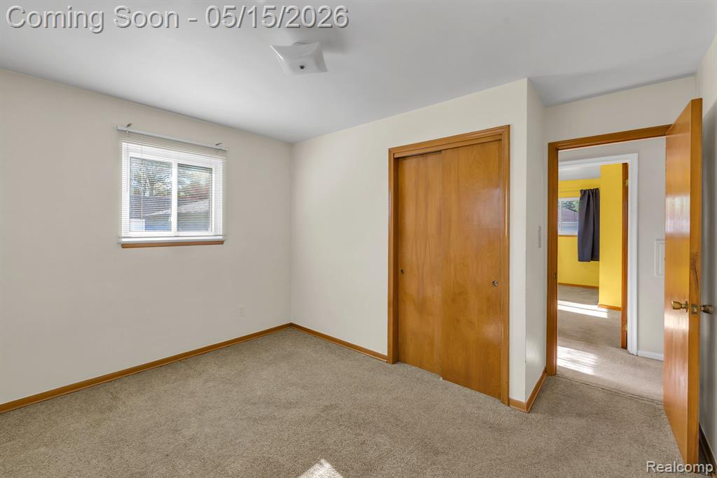 8610 N Evangeline Street, Dearborn Heights, MI 48127 — Photo 31