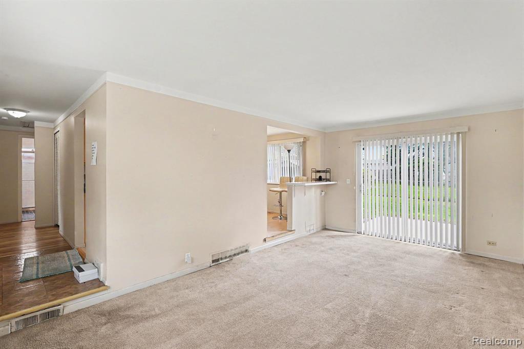 8532 Alwardt Drive, Sterling Heights, MI 48313 — Photo 4