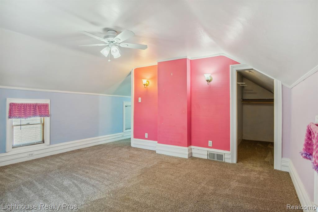 67640 W 8 MILE Road, South Lyon, MI 48178 — Photo 29
