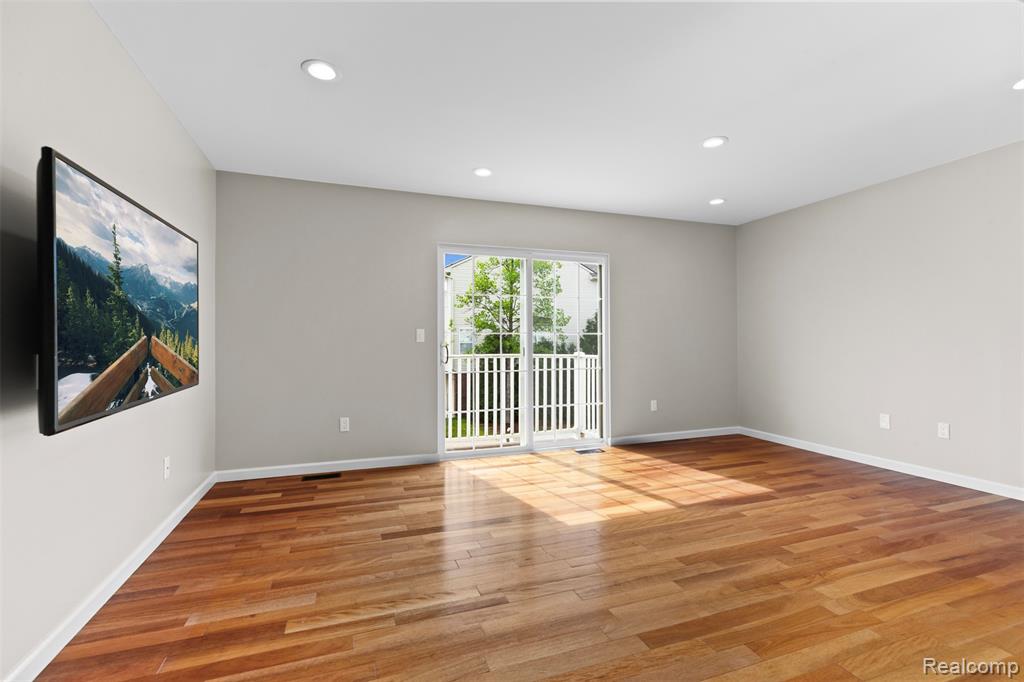 6387 Scoter Lane, Ypsilanti, MI 48197 — Photo 10