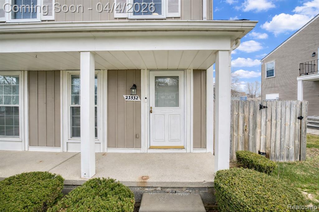 23532 Stonehenge Boulevard, Novi, MI — Photo 7