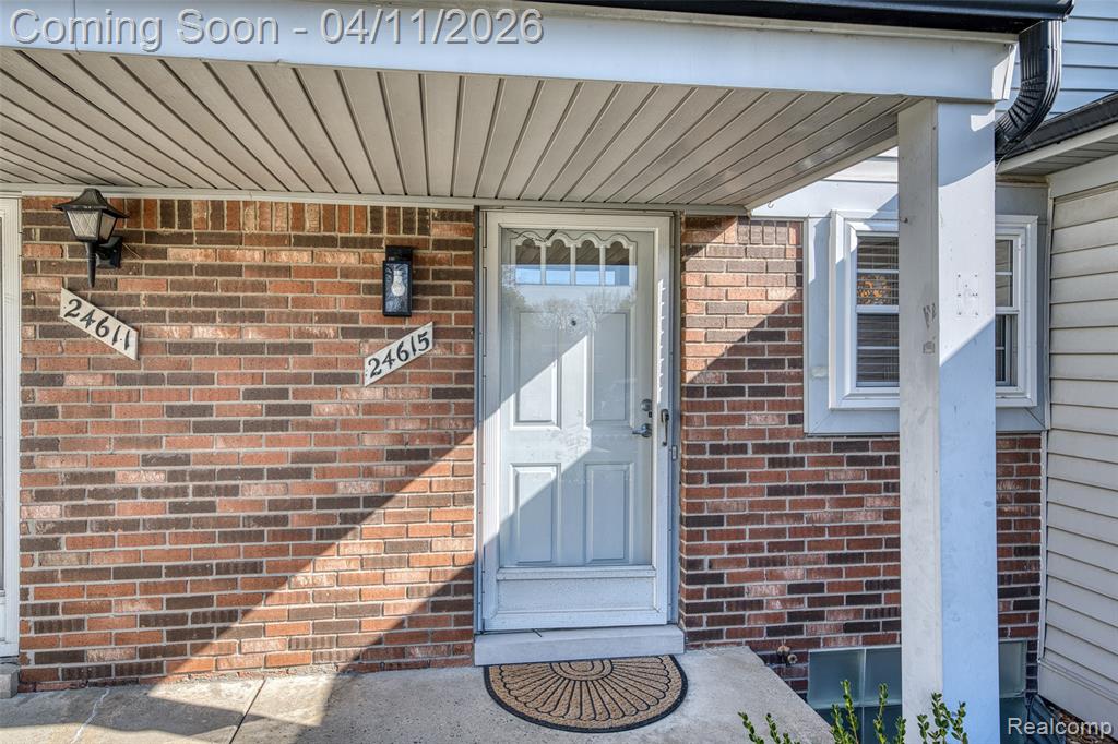 24615 Park Terrace Drive, Harrison Township, MI — Photo 8