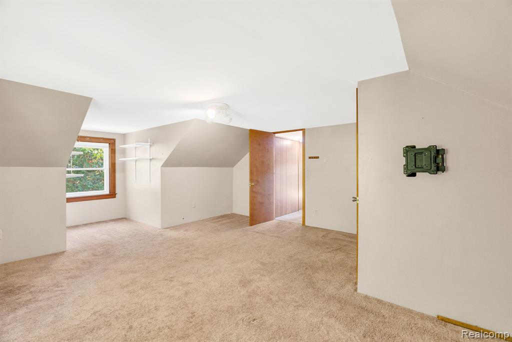 24915 Saint Paul Boulevard, Harrison Township, MI — Photo 27