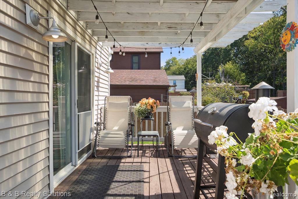 4065 Rosemound Avenue, Waterford, MI 48329 — Photo 29