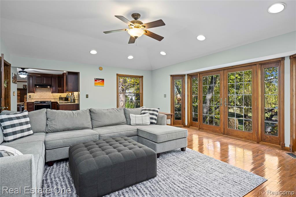 4163 Old Dominion Drive, West Bloomfield, MI 48323 — Photo 26