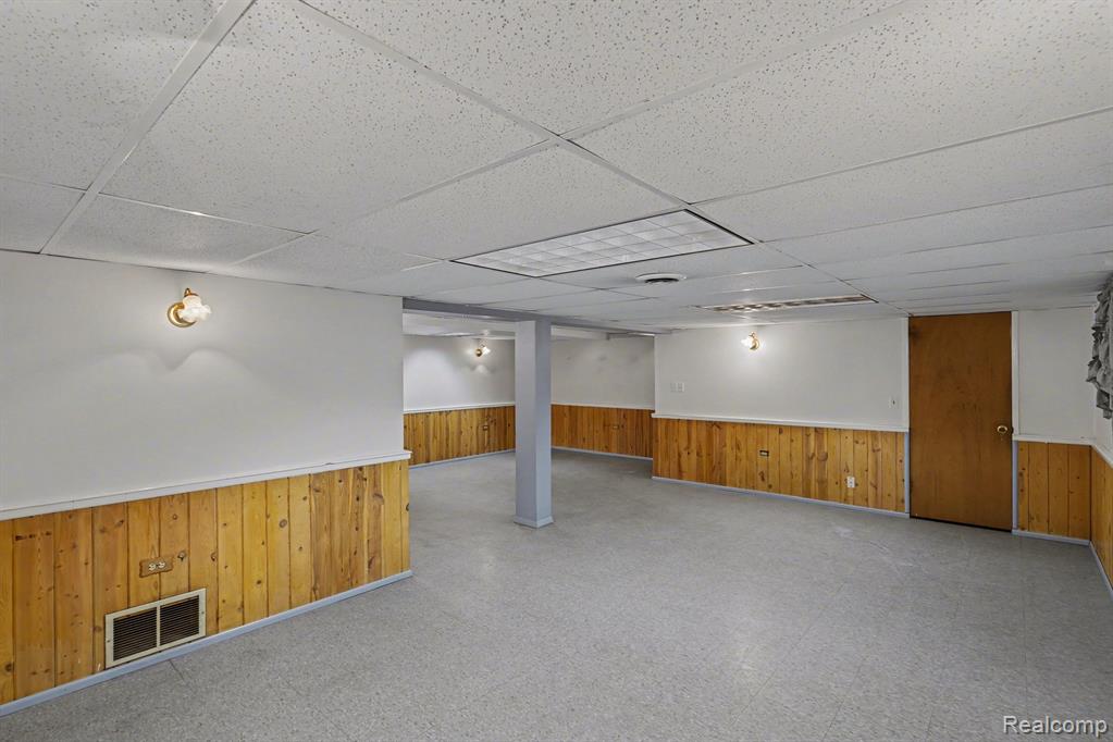 5051 Dutcher Road, Howell, MI 48843 — Photo 18