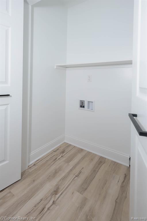 2047 Edward Lane East, MI — Photo 13