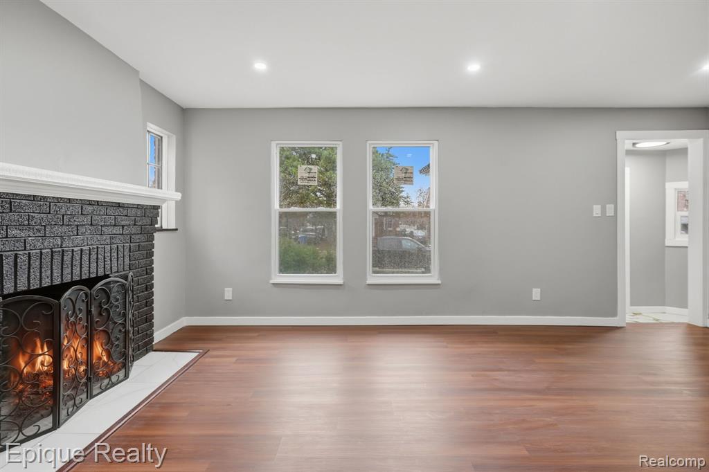 9991 Robson Street, Detroit, MI 48227 — Photo 9