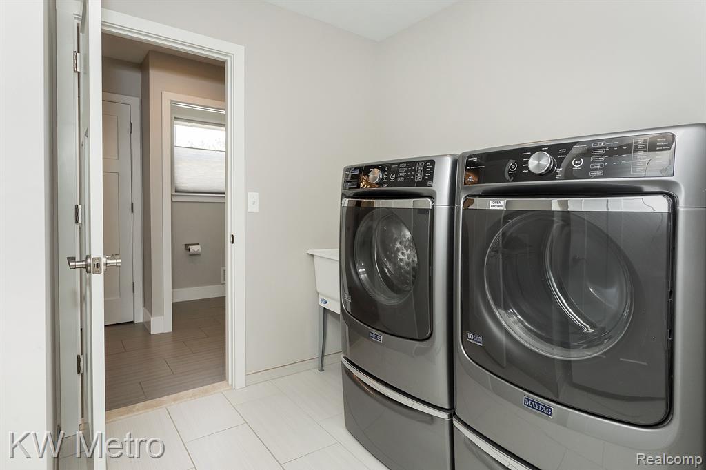 602 CHERRY Avenue, Royal Oak, MI 48073 — Photo 37