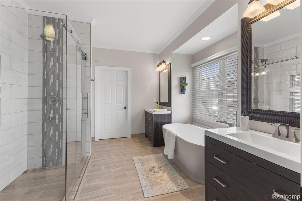 15428 BAY HILL Drive, Northville, MI 48168 — Photo 22