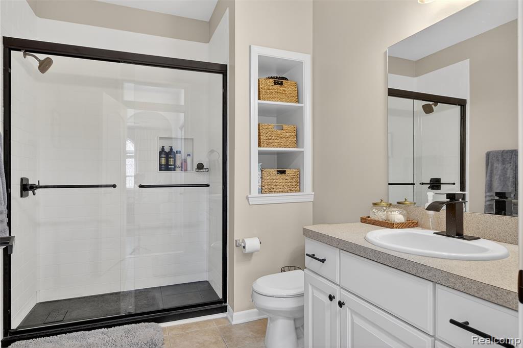 2946 Hunley Drive, Ann Arbor, MI 48105 — Photo 26