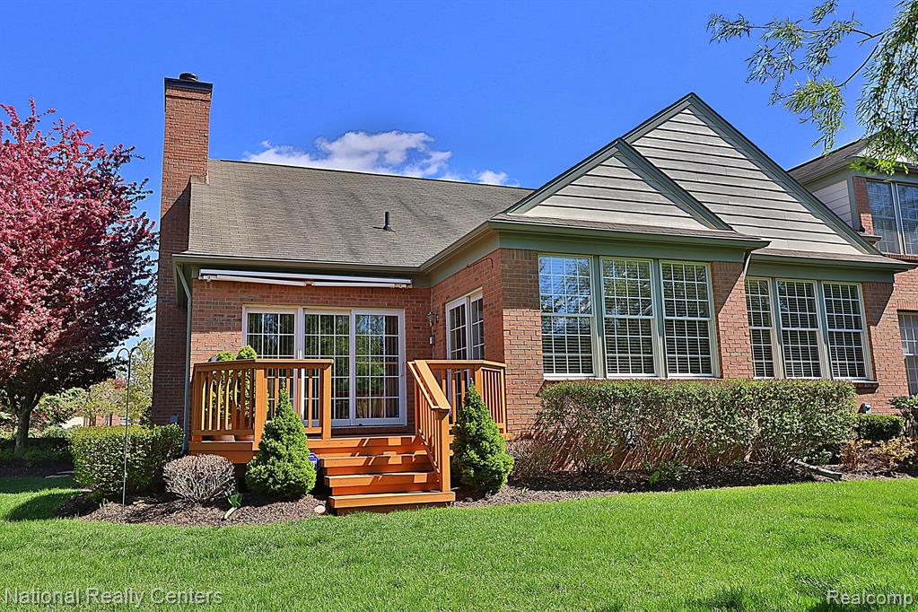 44454 BIRCHWOOD Court, Northville, MI 48168 — Photo 30