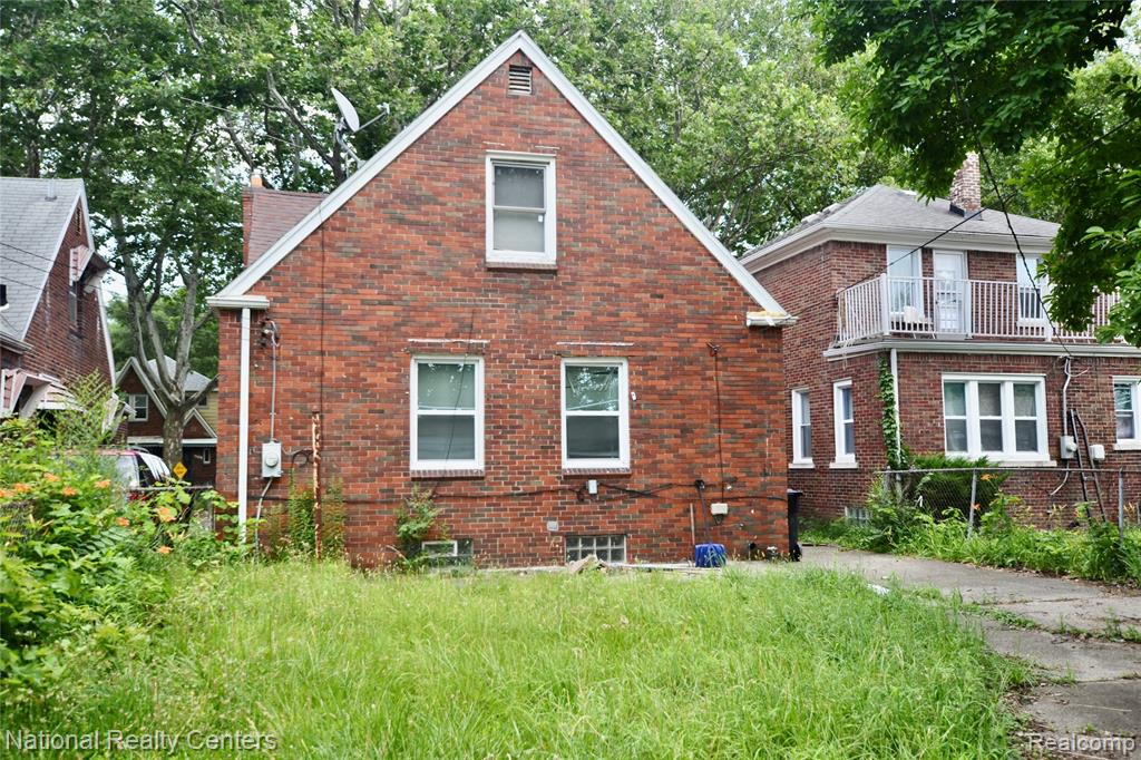 8267 Carlin Street, Detroit, MI 48228 — Photo 37