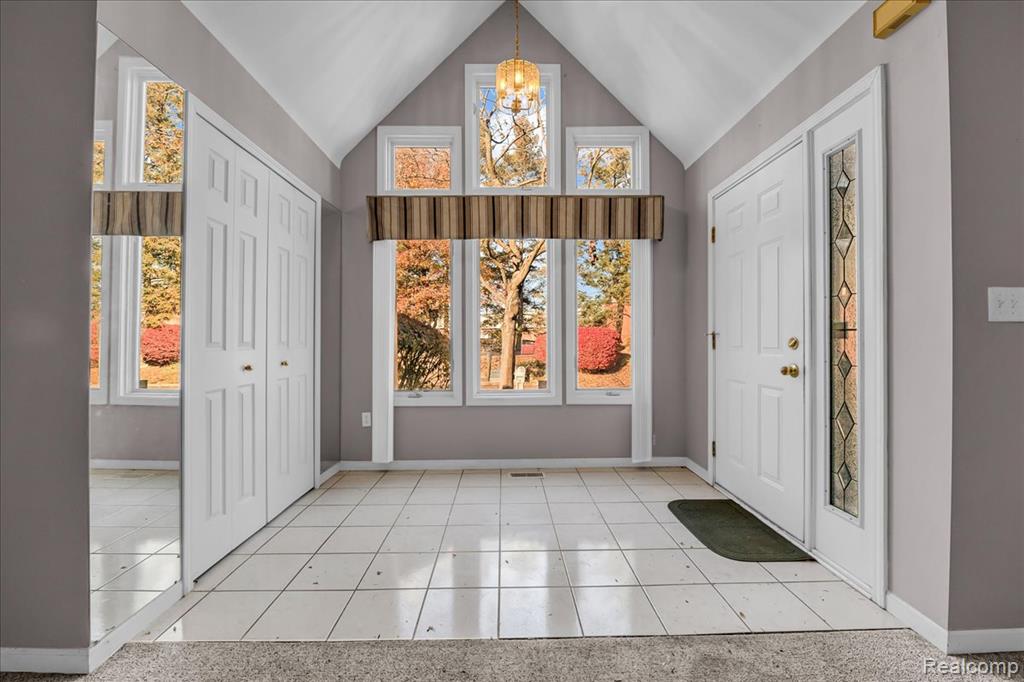 824 N Beech Daly Road, Dearborn Heights, MI 48127 — Photo 4