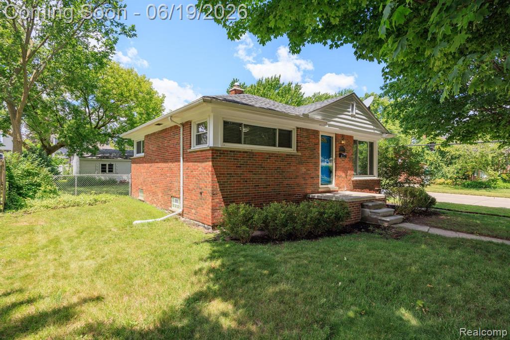 2879 Royal Avenue, Berkley, MI 48072 — Photo 3