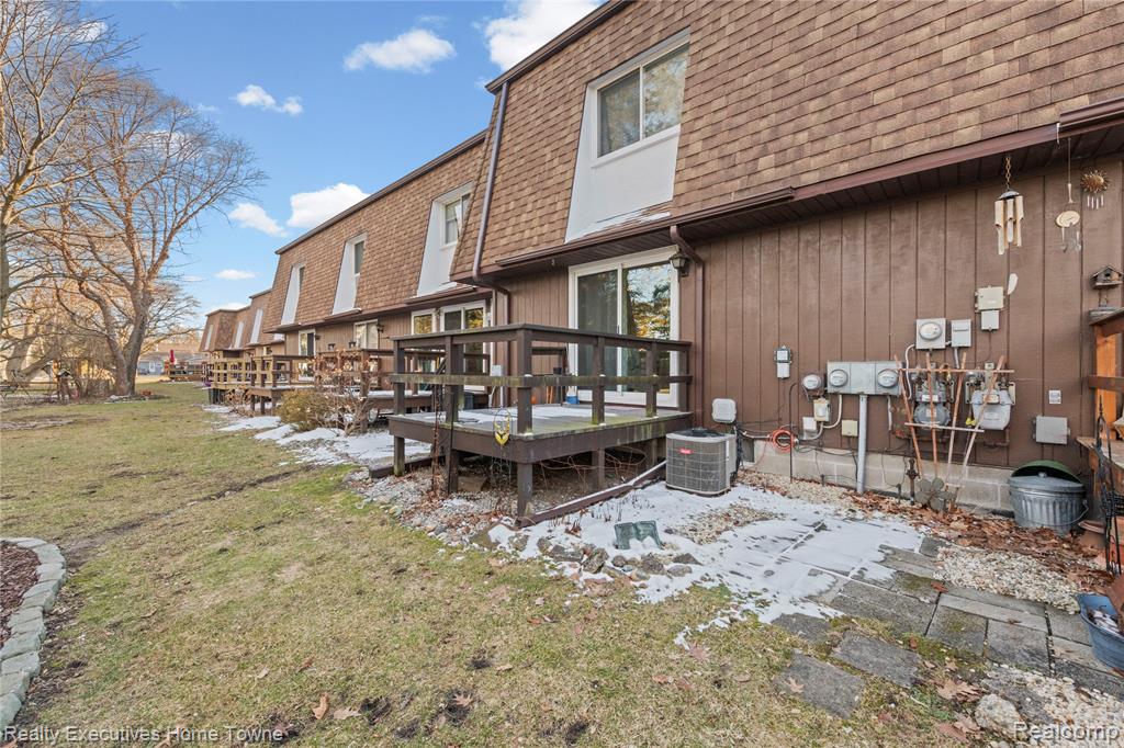 2636 Keewahdin Rd Road, 10, Fort Gratiot, MI 48059 — Photo 20