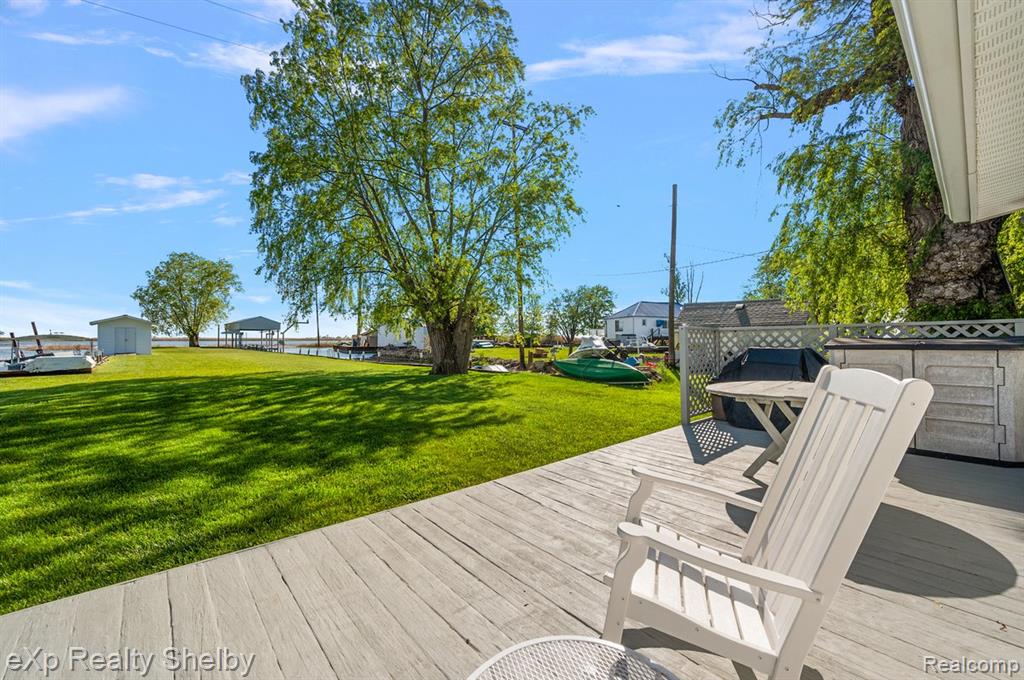 8395 N Channel - Harsens Island, Clay, MI 48001 — Photo 40