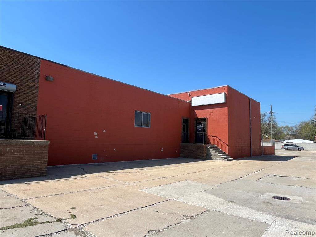 30549 Stephenson Highway, Madison Heights, MI 48071 — Photo 17