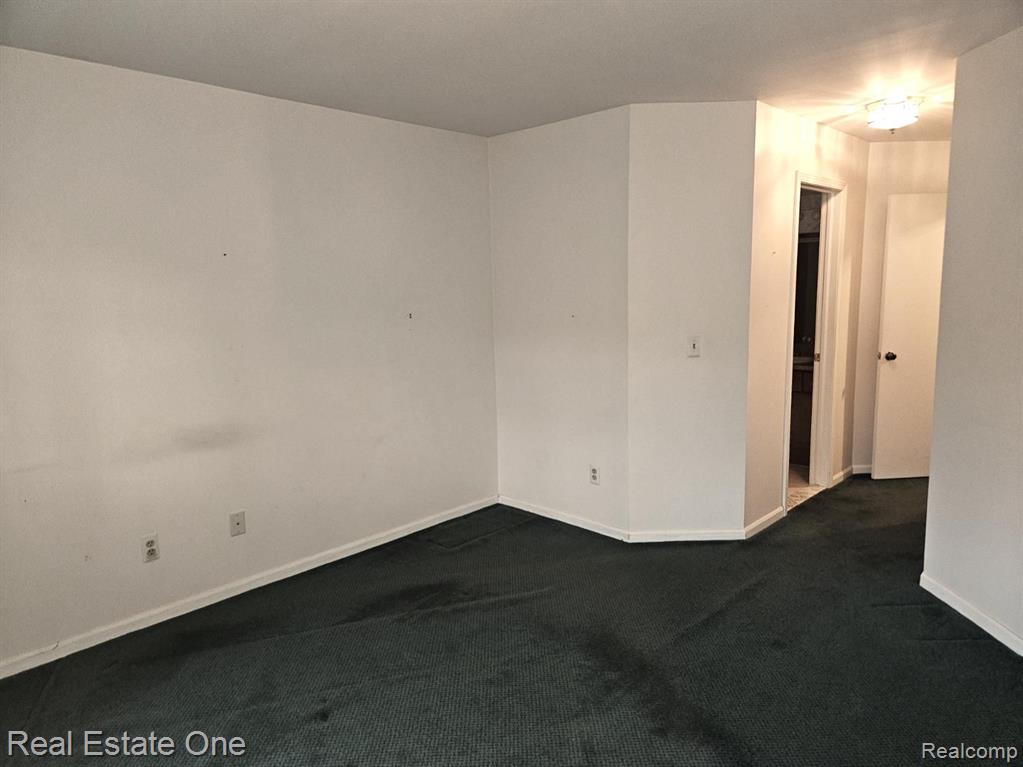 748 S Milford Road, Milford, MI 48381 — Photo 17