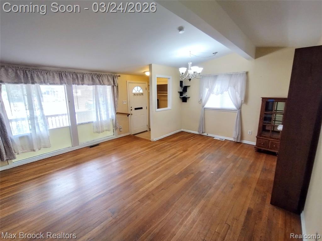 15151 Kenton Street, Oak Park, MI 48237 — Photo 9